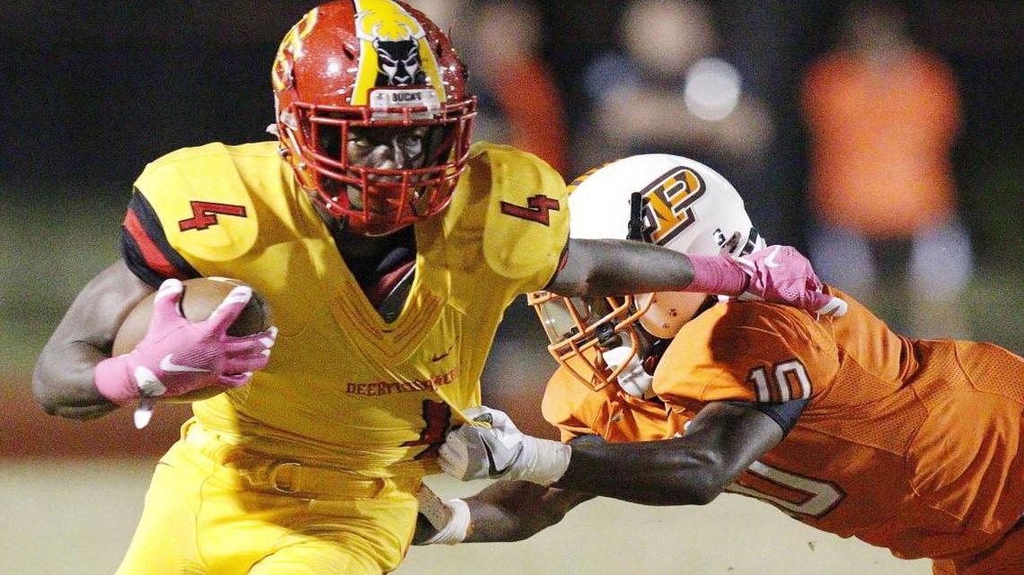 The Deerfield Beach football team has been a ‘support system’ for Jerry Jeudy, whose young sister recently passed.