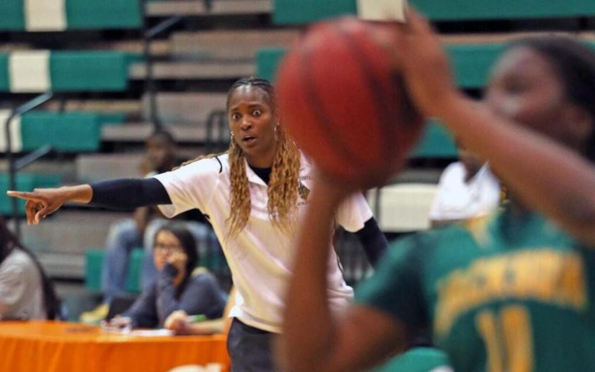 Miami Central HS coach Tracy Reid coaches as they play Miami Jackson HS at Miami Central HS on Thurs., Feb. 9, 2017.