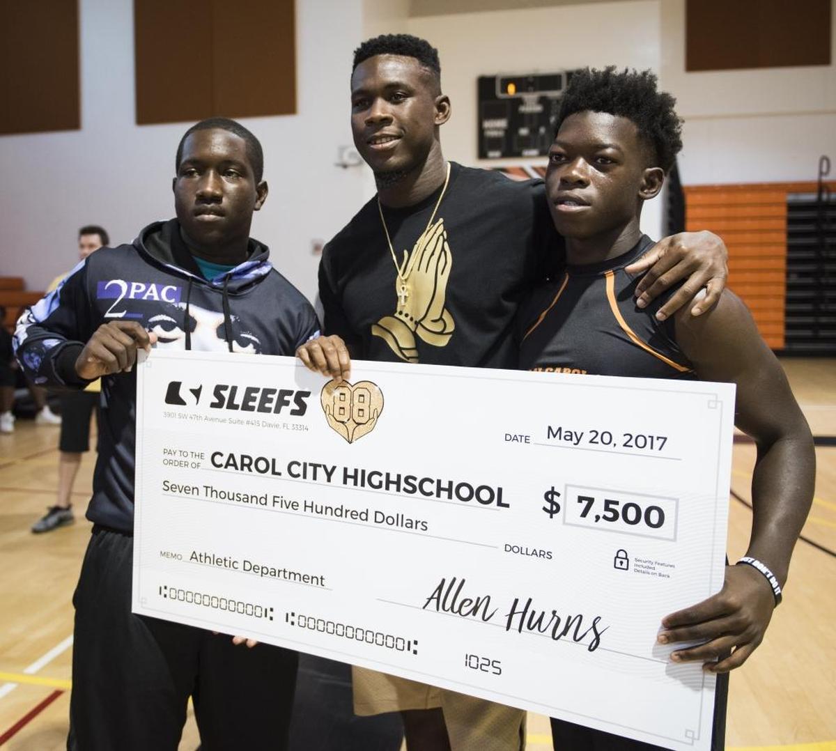 Jacksonville Jaguars wide receiver Allen Hurns, a former University of Miami and Carol City High player who is donating $7500 to the Carol City Athletic program, visits the school on Sat., May 20, 2017. Hurns greeted every football player in attendance.