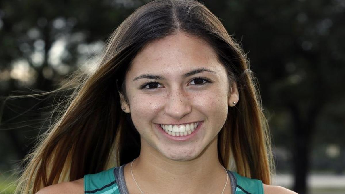 Simone Vreeland helped Pine Crest win its first cross-country state championship Saturday.