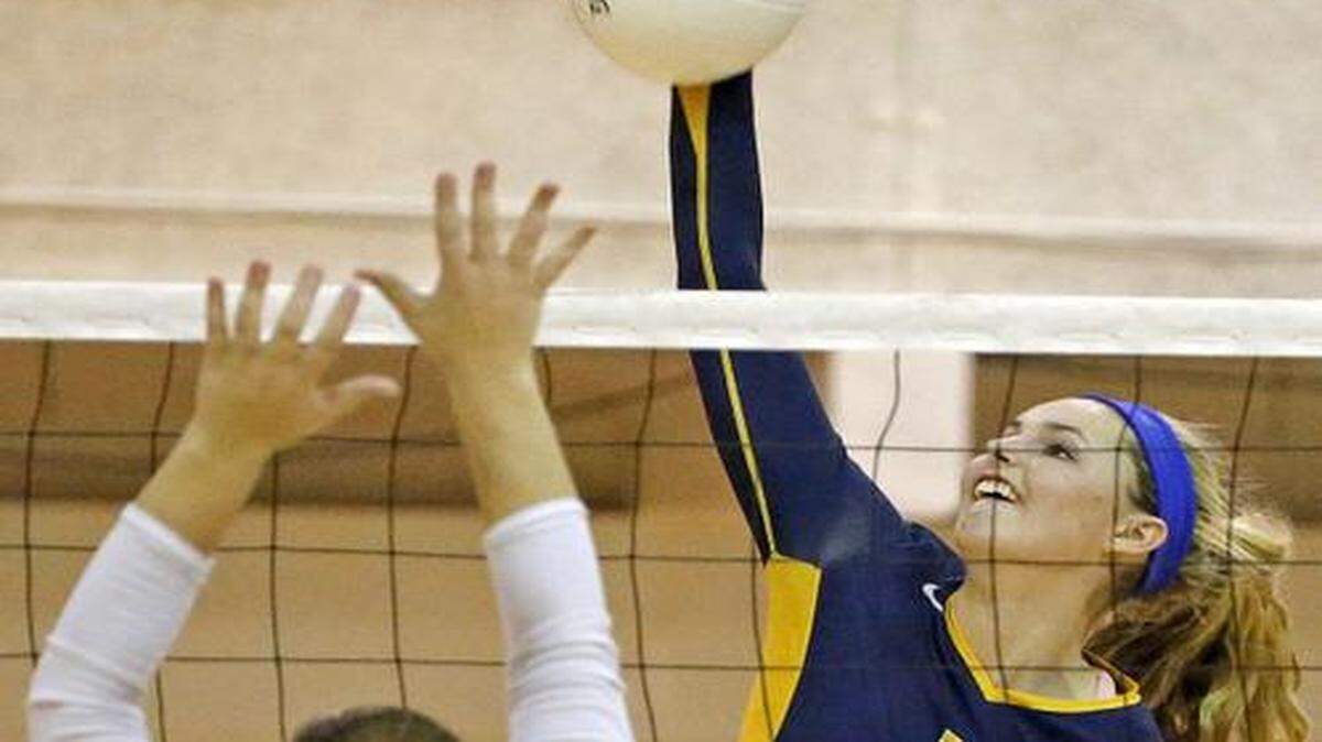 out on top:  Senior Nikki Lyons was instrumental in helping the Raiders reach the state tournament.