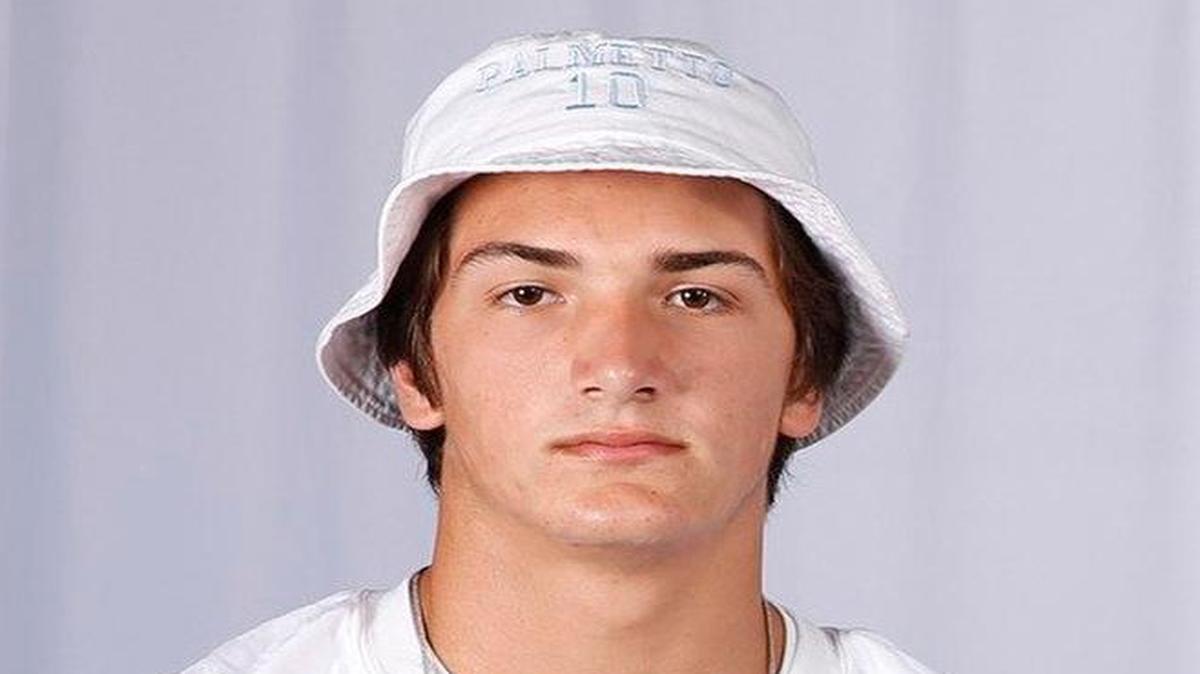 Palmetto tight end John Pierce signed with Marist University.