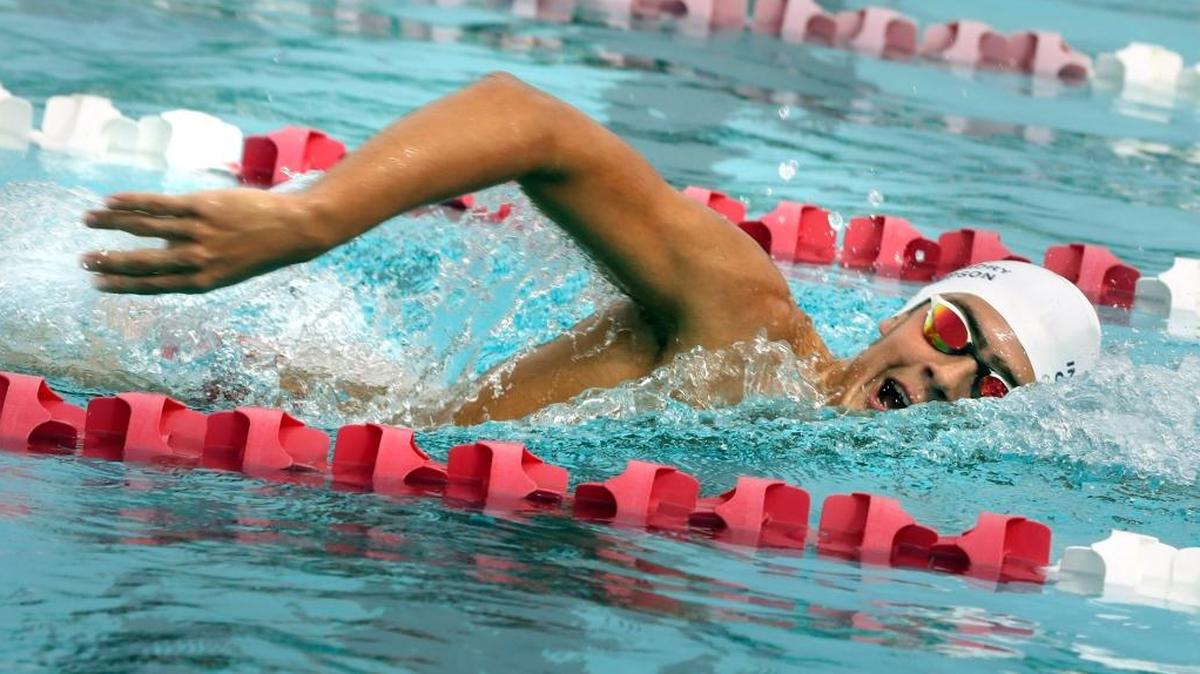 Aitor Fungairino of Belen Jesuit Preparatory School, competes in the boys 500-yard freestyle, in this Oct. 1, 2016, file photo.