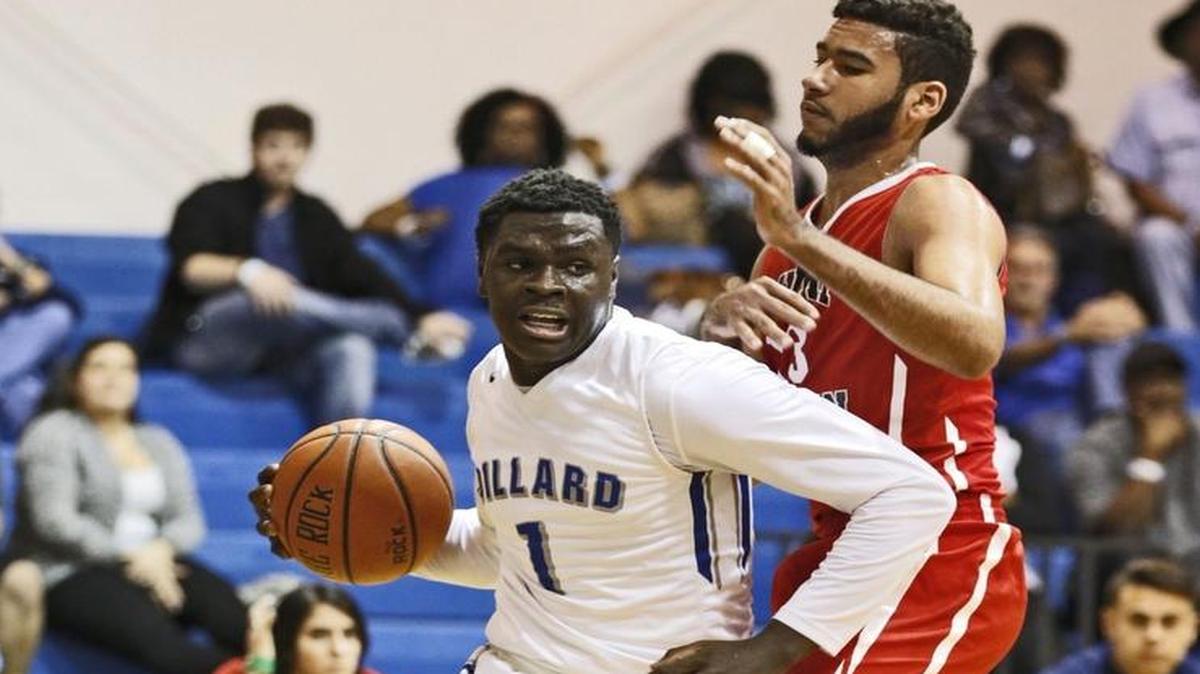 Dillard's Jordan Wright (1) leads reigning Class 6A state champion Fort Lauderdale Dillard against Miami Christian at 7 p.m. in a matchup of two of this season’s state championship favorites.
