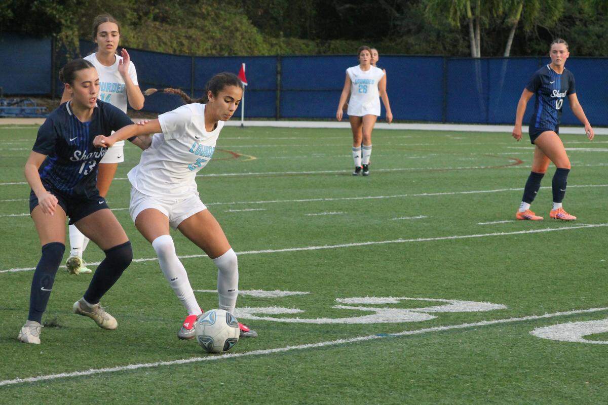 Lourdes edged NSU University School 4-3 in girls’ soccer.