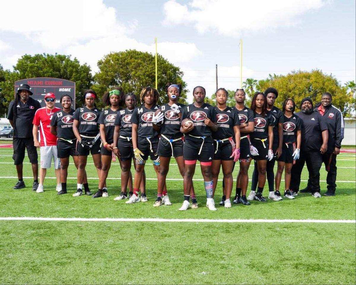 The Edison flag football team makes its third consecutive trip to the state tournament and fifth in the past seven seasons.
