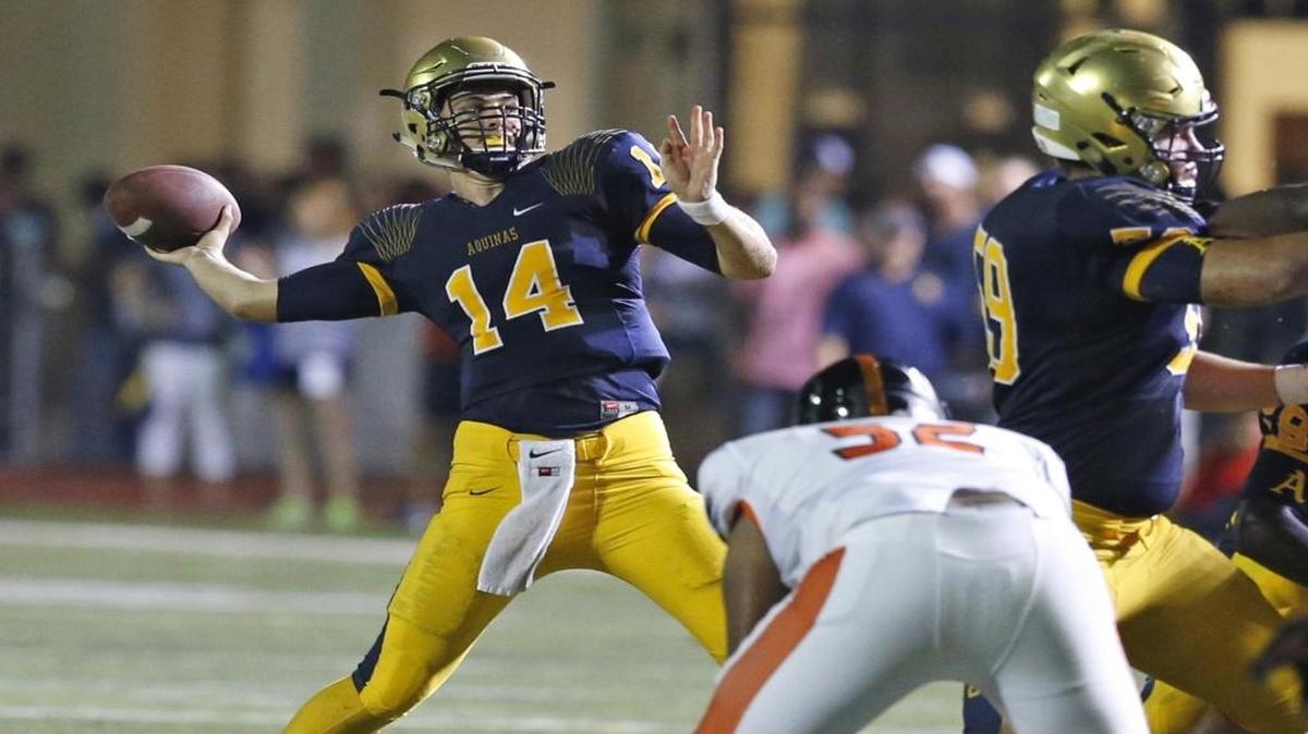 St. Thomas Aquinas senior quarterback Jake Allen has committed to play with the University of Florida.