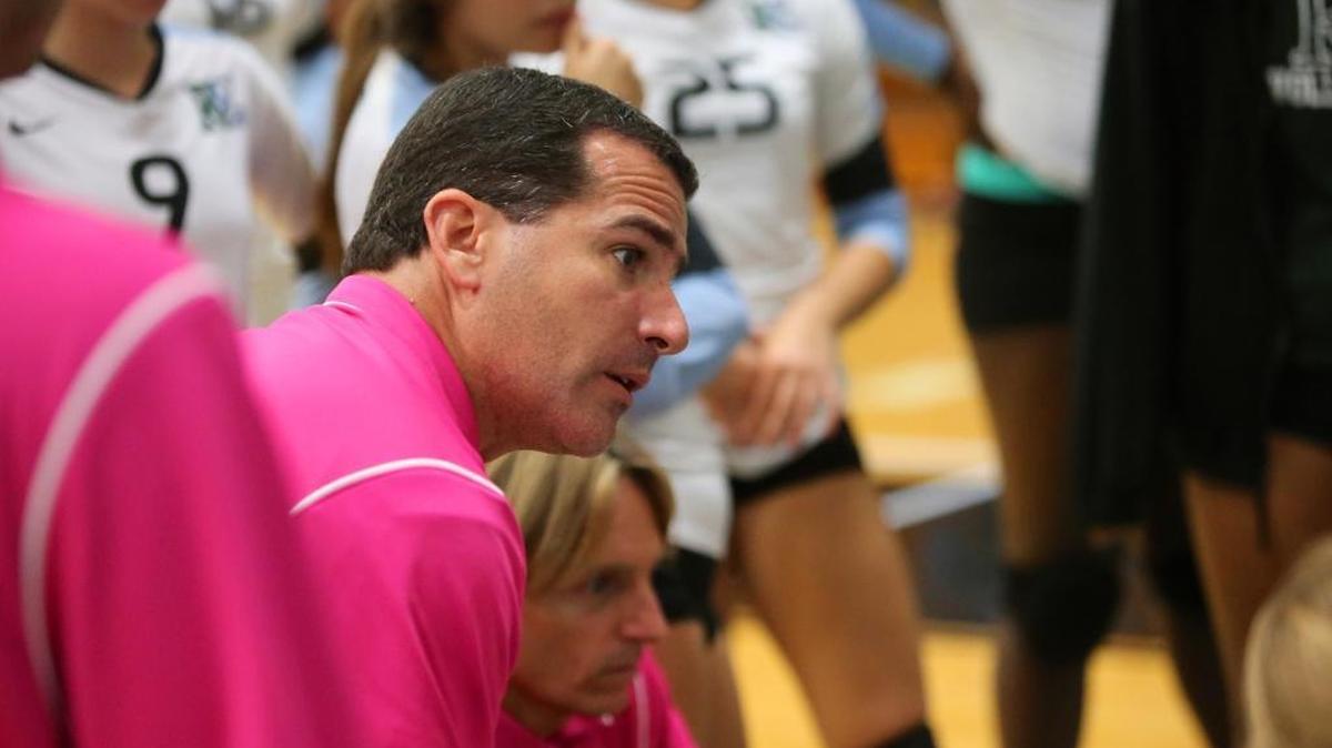 
Mauricio Diaz works with the Ransom Everglades girls’ volleyball team during a recent match.
