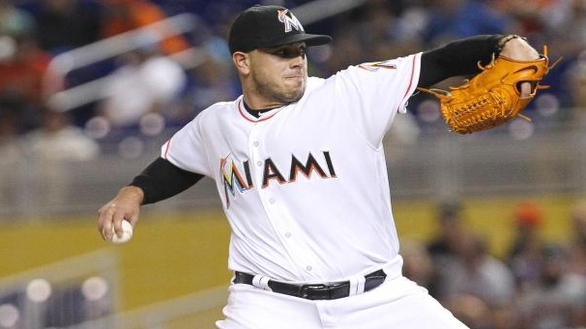 Miami Marlins' Jose Fernandez pitches during the first inning against the San Francisco Giants at Marlins Park in Little Havana on Mon., Aug. 8, 2016.