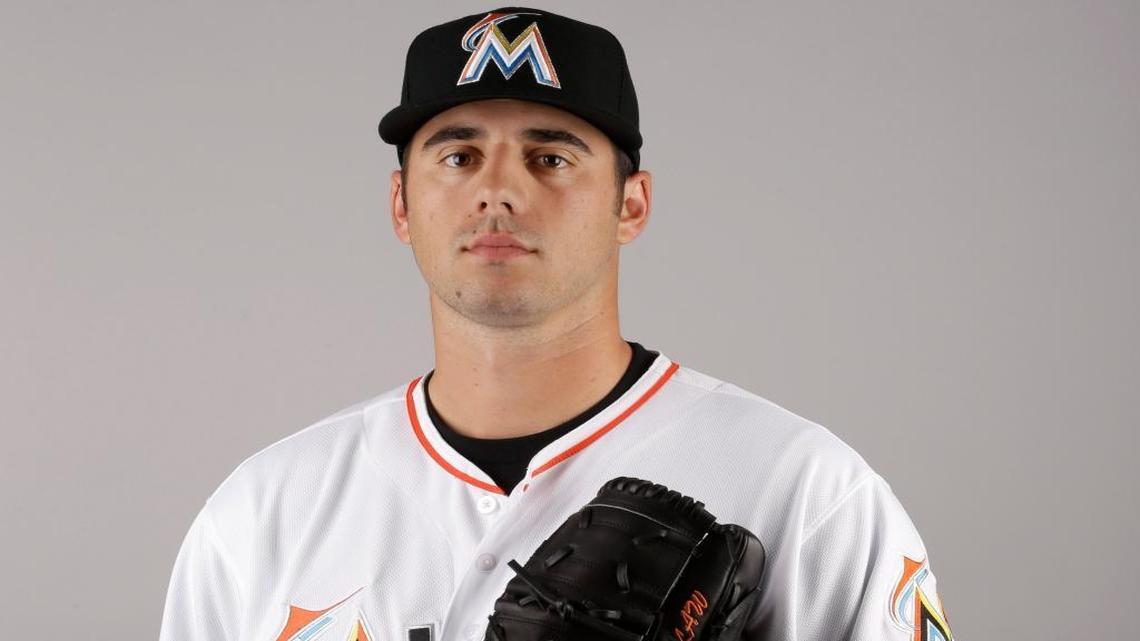Kyle Barraclough went 2-1 in 25 relief appearances with 30 strikeouts, 12 hits allowed and 18 walks last season for the Marlins.