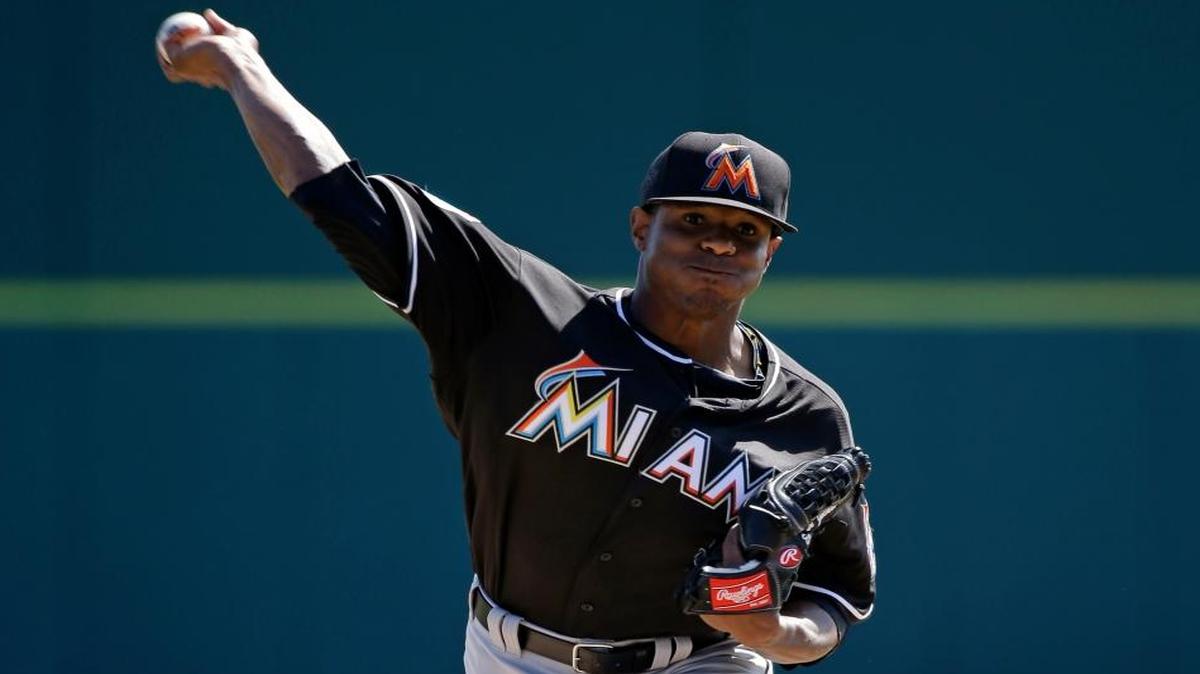 Miami Marlins starting pitcher Edwin Jackson throws in the third inning against the Washington Nationals in a spring training baseball game, Monday, March 7, 2016, in Viera, Fla.