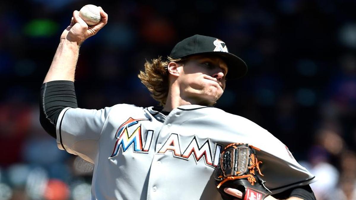 
Miami Marlins starter Tom Koehler pitches against the New York Mets in the first inning of a baseball game at Citi Field on Sunday, April 19, 2015, in New York. 
