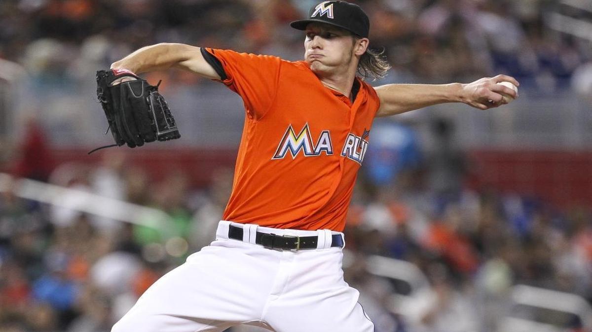 Adam Conley pitches in the second inning as the Miami Marlins host the Washington Nationals on Sunday, May 22, 2016.