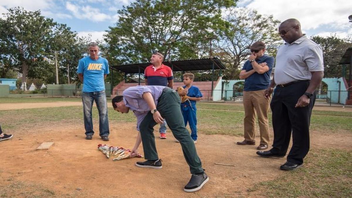 Late Jose Fernandez’s first ever baseball coach mourns alongside Miami Marlins executives as they traveled to Cuba to attend a mass held in Fernandez’s hometown of Santa Clara.