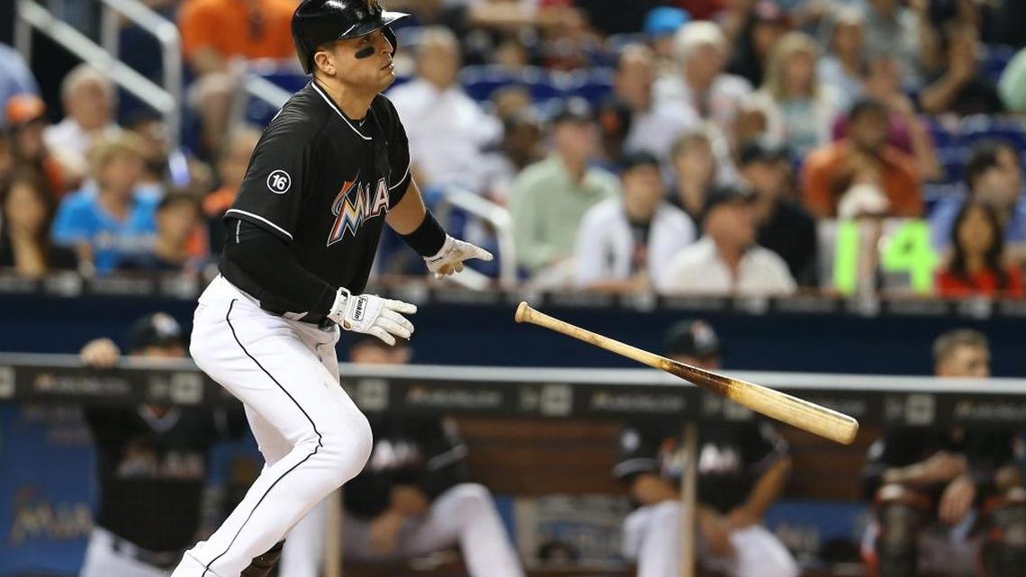 Miami Marlins third baseman Martin Prado is set to undergo an MRI on his right hamstring on Saturday.