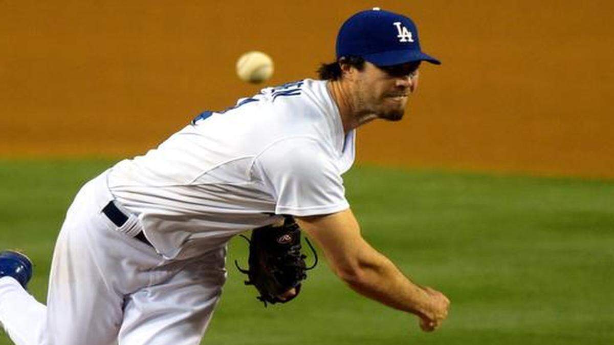 
Dan Haren has asked the Marlins for a trade, but they have not found a partner yet.
