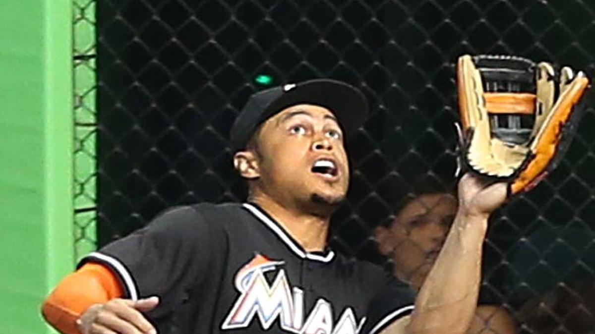 
Giancarlo Stanton catches the last out of the ninth inning against the Washington Nationals at Marlins Park on Saturday, April 25, 2015.
