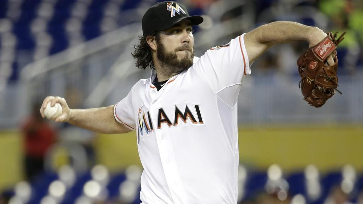 
Dan Haren pitches against the Washington Nationals on Thursday, July 30, 2015 in what turned out to be his final start with the Marlins. Haren was traded to the Cubs on Friday. 
