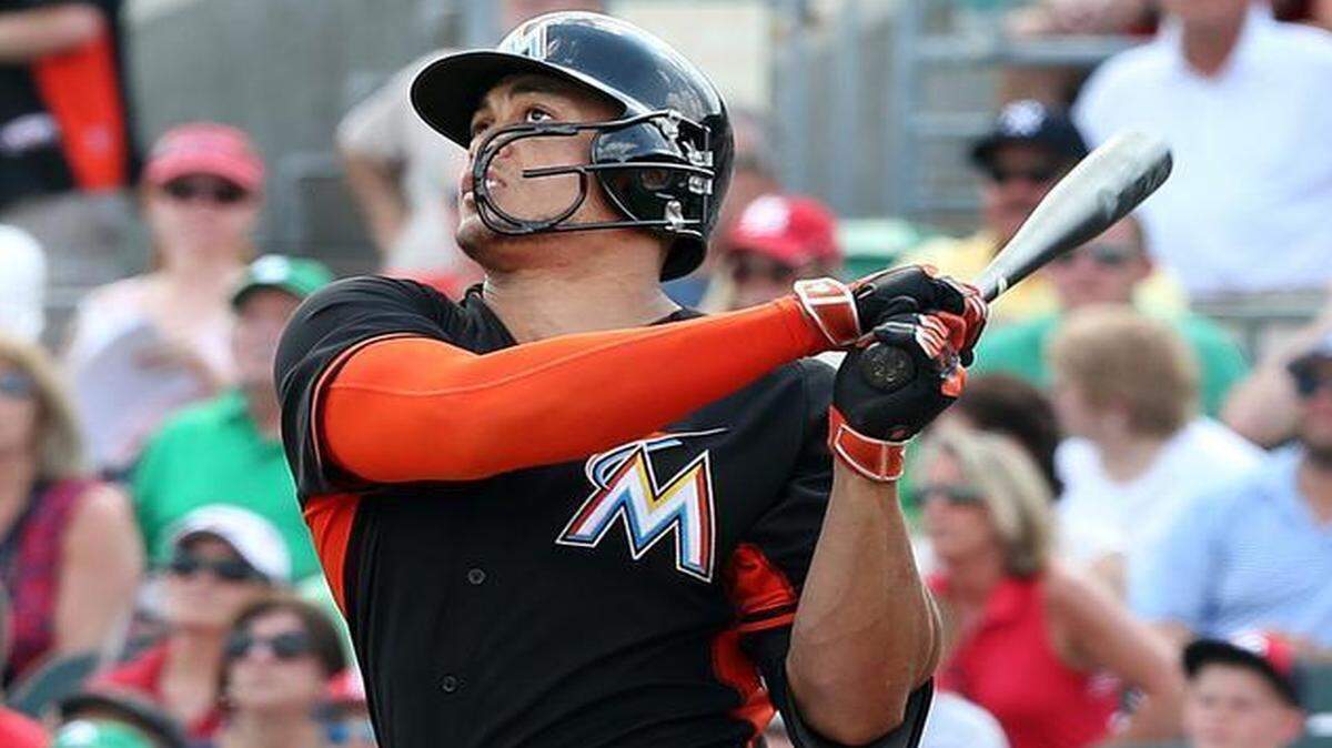 
Miami Marlins Giancarlo Stanton, takes his turn at bat in the third inning of the Miami Marlins vs St. Louis Cardinals preseason game at Roger Dean Stadium in Jupiter Fl. on Tuesday, March 17, 2015.
