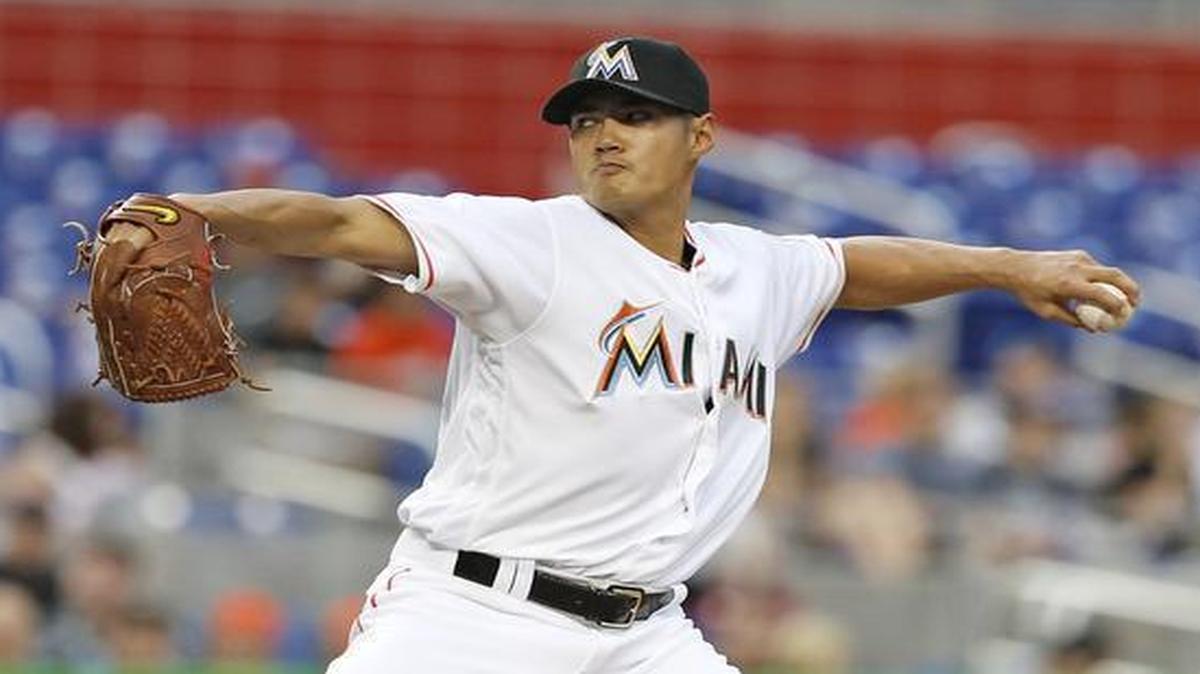 Miami Marlins starting pitcher Wei-Yin Chen (54) pitches in the first inning as the Miami Marlins host the Milwaukee Brewers at Marlins Park on Wed., May 11, 2016.