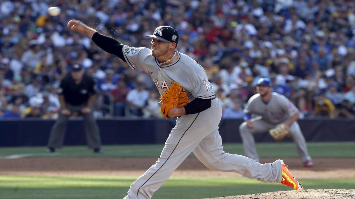 José Fernández lanza por la Liga Nacional en el partido contra la Liga Americana en el Juego de las Estrellas, celebrado el 12 de julio del 2016, en San Diego.