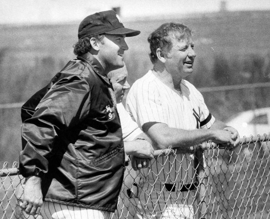 Graig Nettles speaks with Mickey Mantle at Yankees spring training at Fort Lauderdale Stadium in 1981.