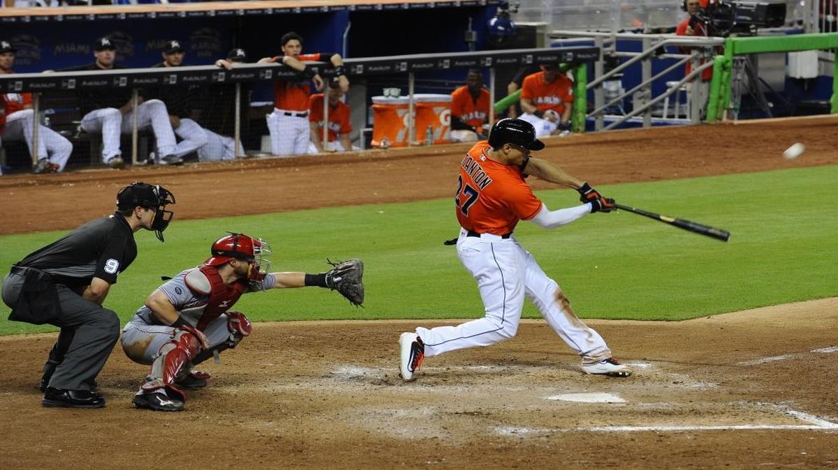 Miami Marlins right fielder Giancarlo Stanton was named the National League’s Player of the Week after hitting five home runs and finishing with 10 RBI last week.