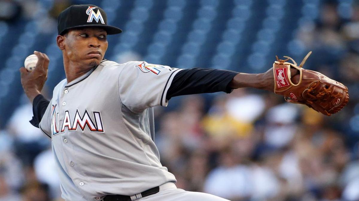 
Miami Marlins relief pitcher Jose Urena delivers in the first inning of a baseball game against the Pittsburgh Pirates in Pittsburgh, Tuesday, May 26, 2015. 
