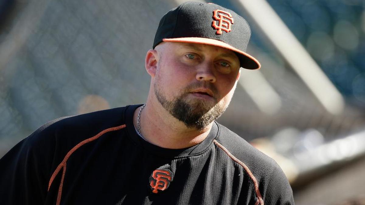 
San Francisco Giants third baseman Casey McGehee before the start of their baseball game against the San Diego Padres Tuesday, June 23, 2015, in San Francisco. 
