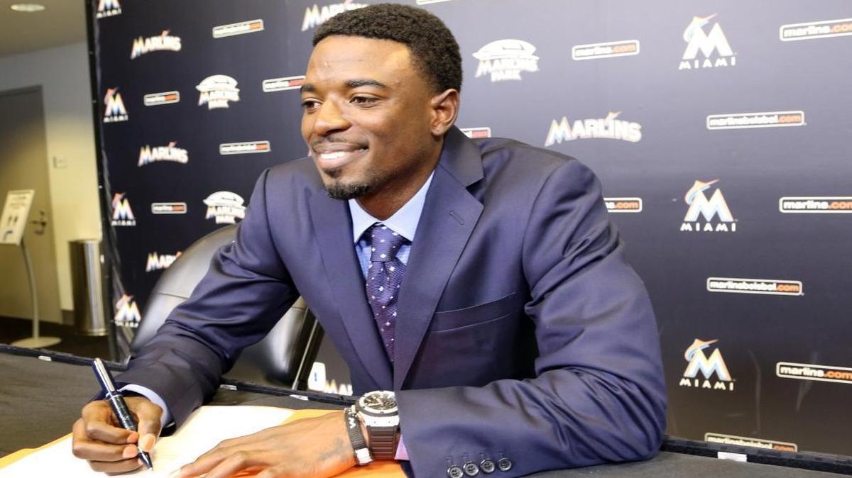 Marlins second baseman Dee Gordon, the defending National League batting champion tested positive for Testosterone and Clostebol, according to MLB and has been suspended for 80 games. The Miami Marlins signed Gordon to a five-year contract extension covering the 2016-2020 seasons, earlier this year.