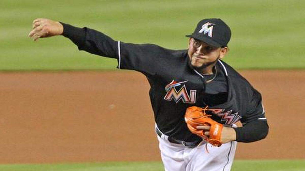 
Starting pitcher Henderson Alvarez in the first inning of the game between the Miami Marlins and Philadelphia Phillies at Marlins Park on Tuesday, September 23, 2014.
