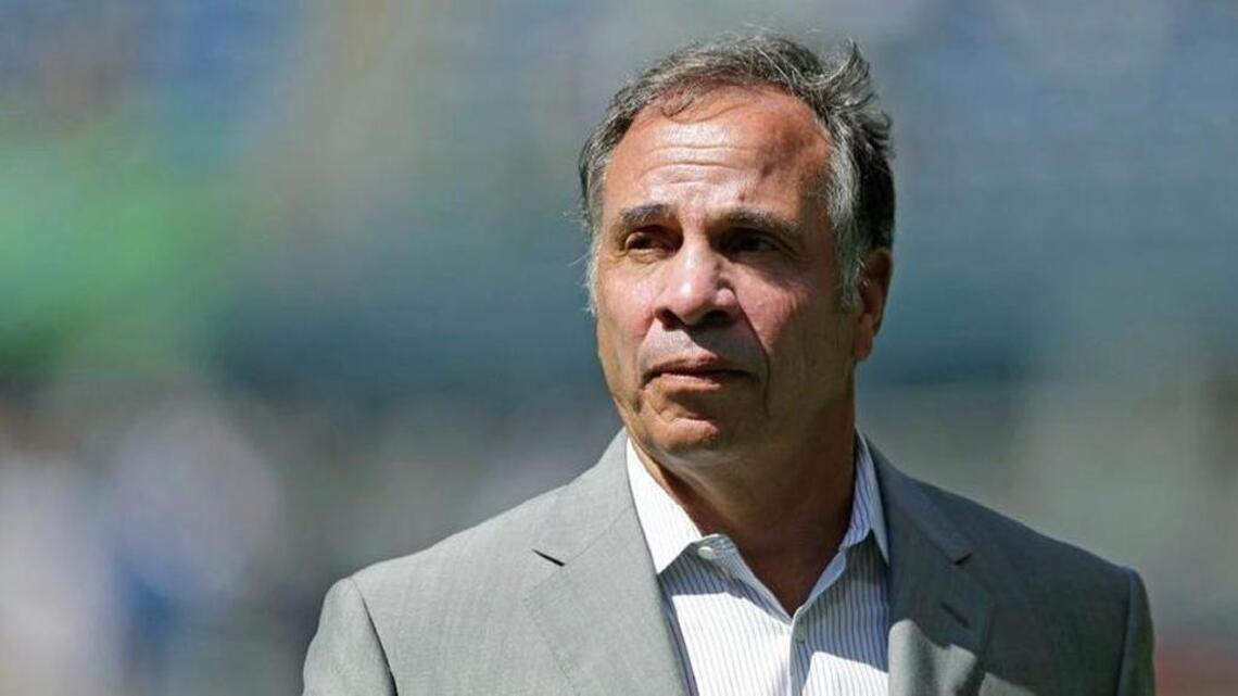 U.S. coach Bruce Arena resigns after team fails to reach World Cup