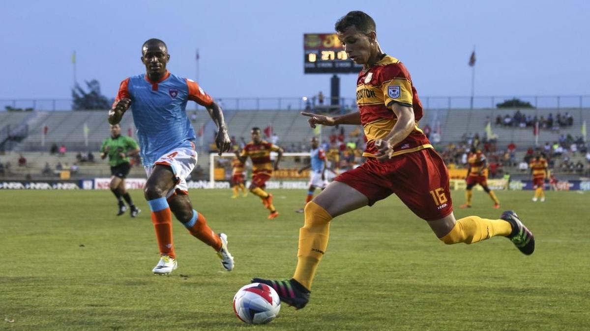 Ft. Lauderdale Strikers' Luis Fernandes drives the ball during a match against the Miami FC at the Lockhart Stadium in Fort Lauderdale on April 2, 2016. The match ended in a 1-1 tie.