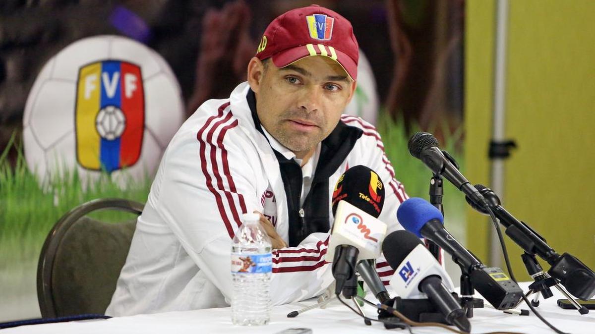 Venezuela soccer team coach Rafael Dudamel is getting his team ready for Wednesday night’s friendly match against Guatemala in Fort Lauderdale.