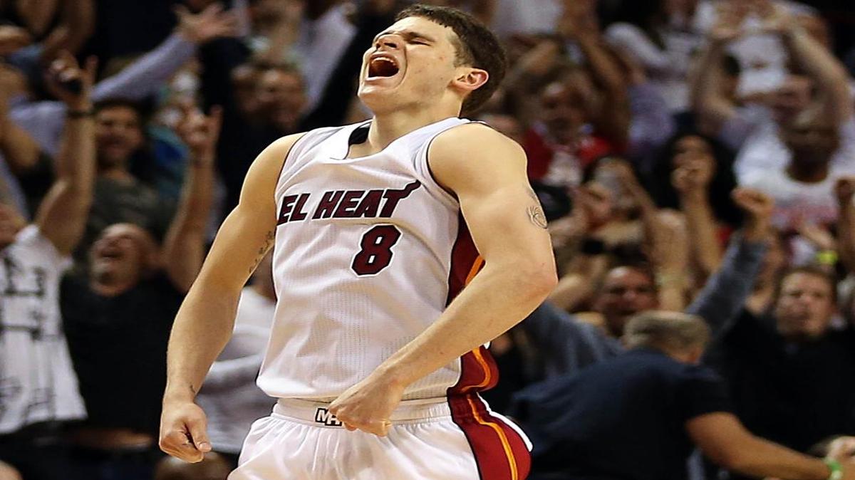 
Tyler Johnson made a catch-and-shoot as time expired to lead the Miami Heat to victory over the Brooklyn Nets in the NBA Summer League.

