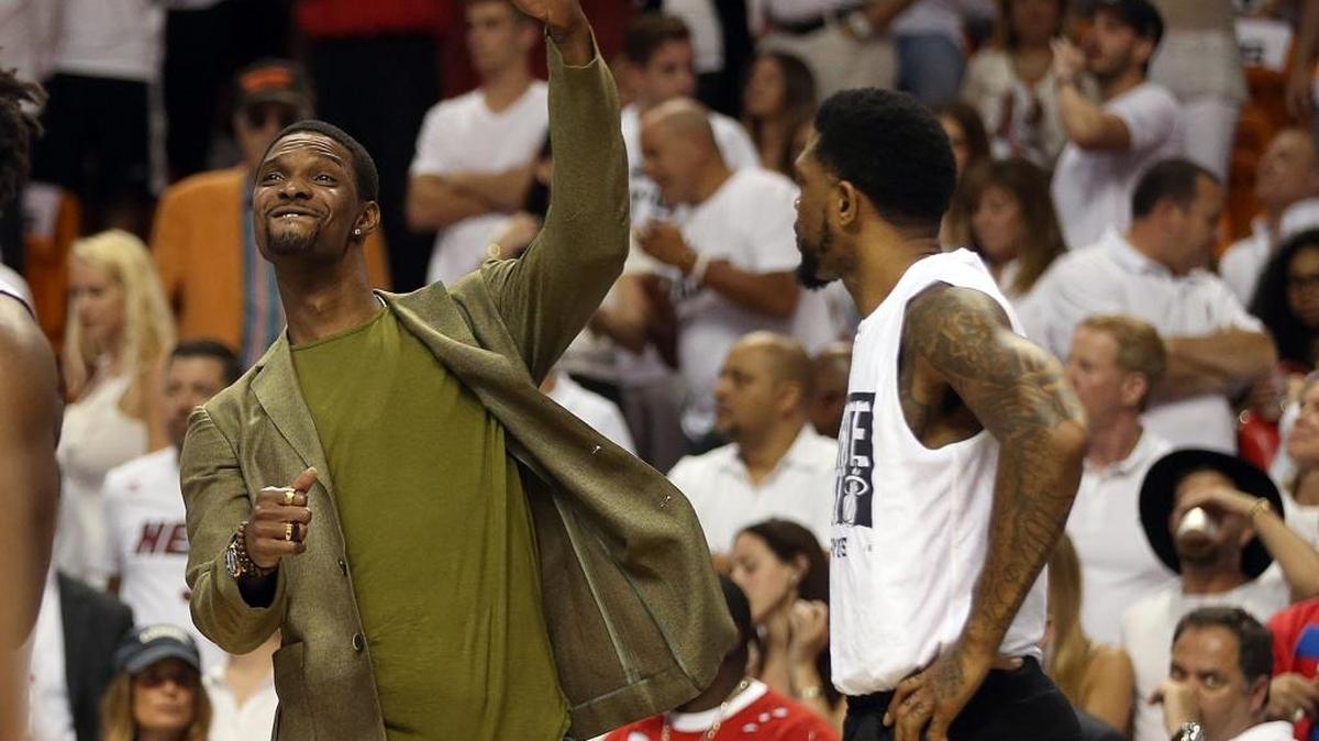 Chris Bosh, left, has missed the second half of each of the past two seasons. His goal is to be medically cleared and join the Heat at training camp in the Bahamas on Tuesday.