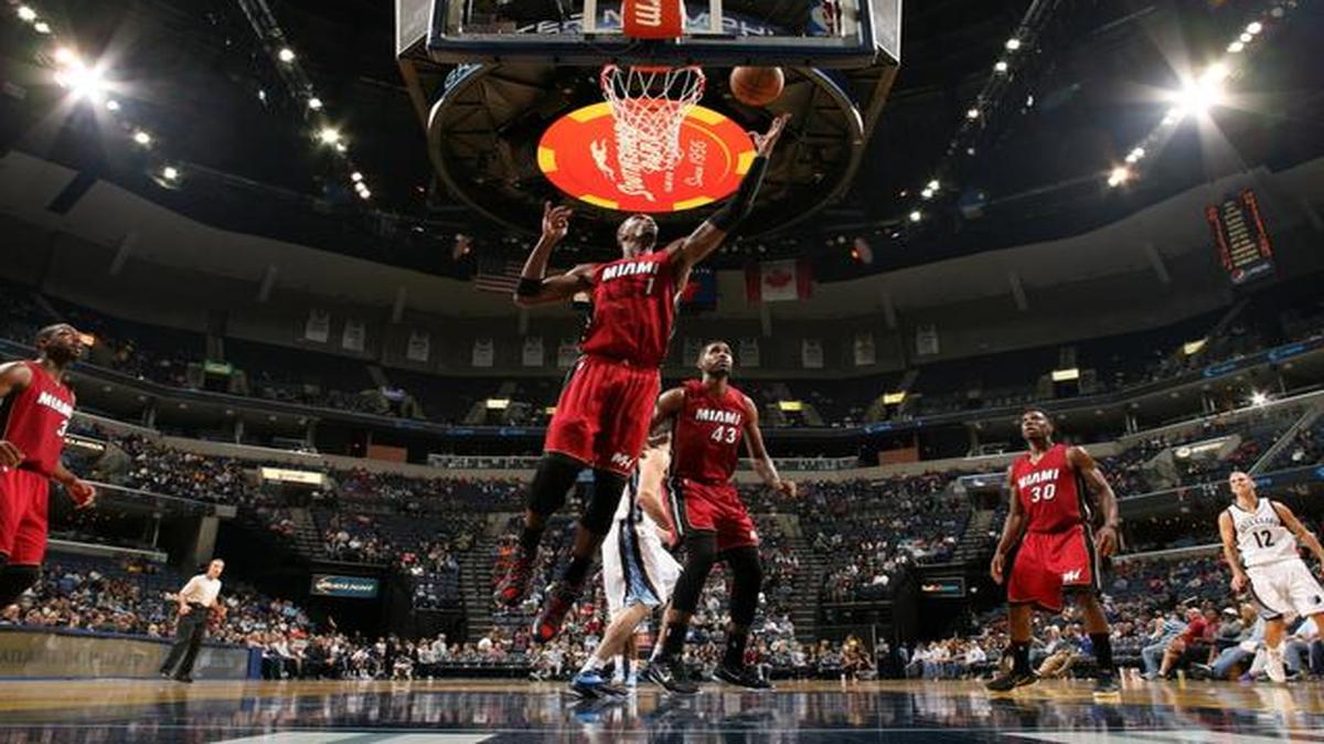
Chris Bosh #1 of the Miami Heat goes to the basket against the Memphis Grizzlies on October 24, 2014 at FedExForum in Memphis, Tennessee.
