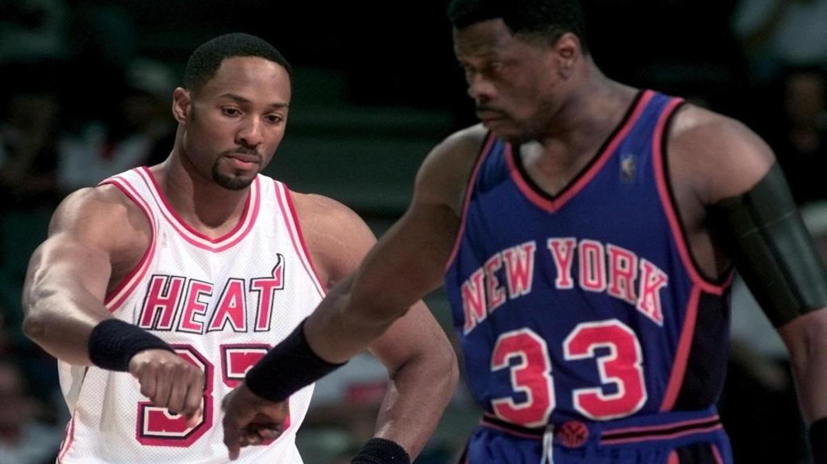 Miami Heat’s Alonzo Mourning greets New York Knicks’ Patrick Ewing prior to the tip-off April 12, 1997, at the Miami Arena. A new 33-minute documentary by Sports Illustrated looks at the long friendship and rivalry between Mourning and Ewing.
