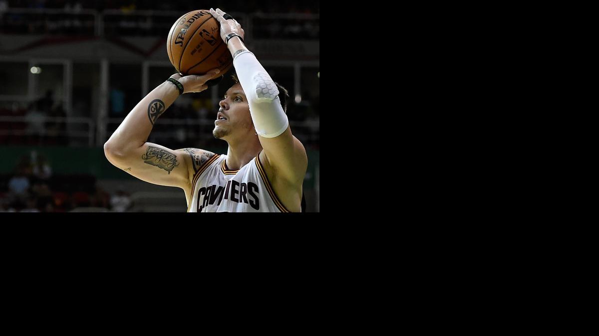 
Cleveland Cavaliers forward Mike Miller (18) shoots against the Miami Heat at HSBC Arena on October 11, 2014 in Rio de Janeiro, Brazil.
