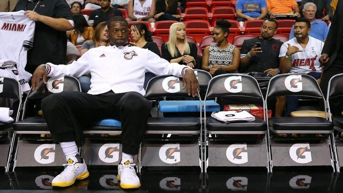 Dwyane Wade’s negotiations with the Miami Heat remained at an impasse Tuesday and the 12-time All-Star appears to have a new suitor in the Cleveland Cavaliers.