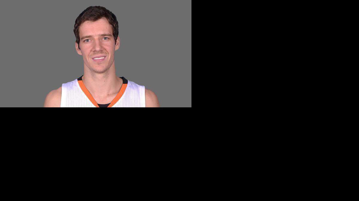 “I’ve just hit that point of my career it’s better for me and my family to move on,” Phoenix Suns guard Goran Dragic said one day before being traded to the Miami Heat.
