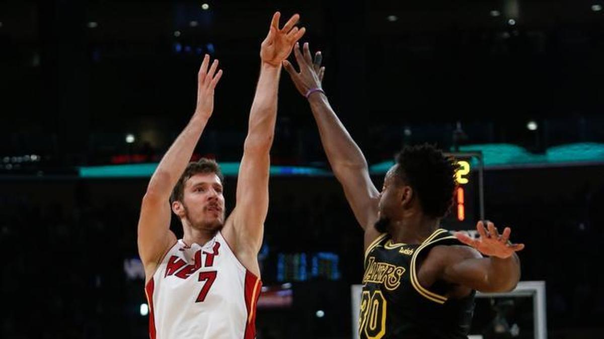 Miami Heat guard Goran Dragic and Los Angeles Lakers forward Julius Randle in action during an NBA basketball game between Los Angeles Lakers and Miami Heat Friday, March 16, 2018, in Los Angeles.