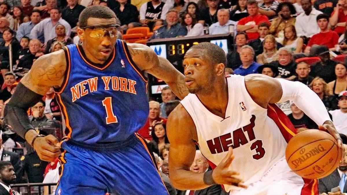 
Dwyane Wade, right, and Amar'e Stoudemire both signed contracts with the Heat on Friday. 
