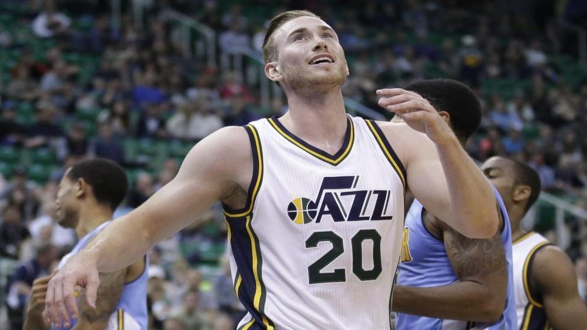 Gordon Hayward decided to join the Boston Celtics on Tuesday evening.
