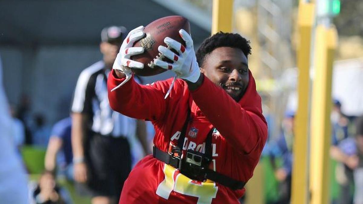 AFC receiver Jarvis Landry of the Miami Dolphins competes in the Best Hands Event during the Pro Bowl NFL Skills Showdown on Wednesday, Jan. 24, 2018, in Kissimmee.