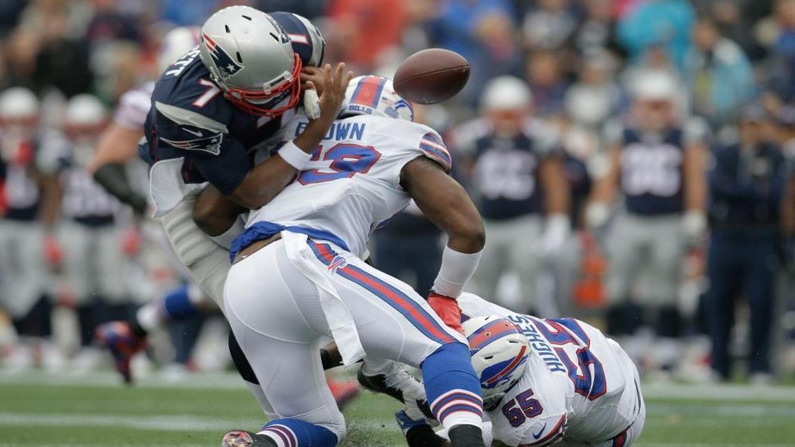 Zach Brown will be leveling quarterbacks for the Redskins this year.