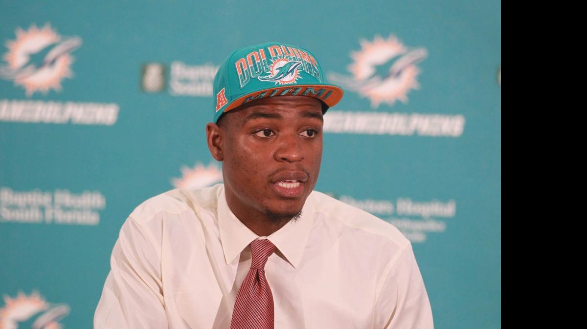 
“I deeply regret putting myself in this position, and I apologize to my teammates and the Dolphins organization,” Dion Jordan wrote in a statement. 
