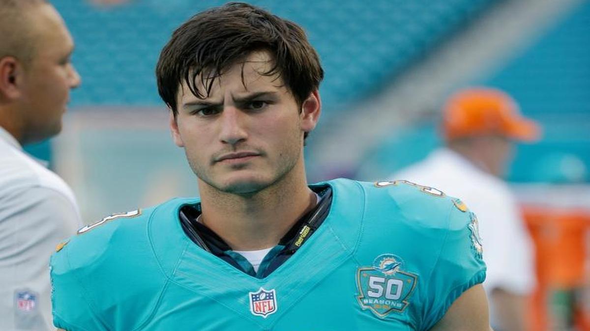 
Miami Dolphins kicker Andrew Franks walks the sideline before an NFL preseason game against the Tampa Bay Buccaneers, Thursday, Sept. 3, 2015 in Miami Gardens, Fla. 
