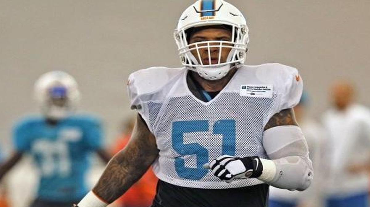 Mike Pouncey, right, returned to practice Tuesday.