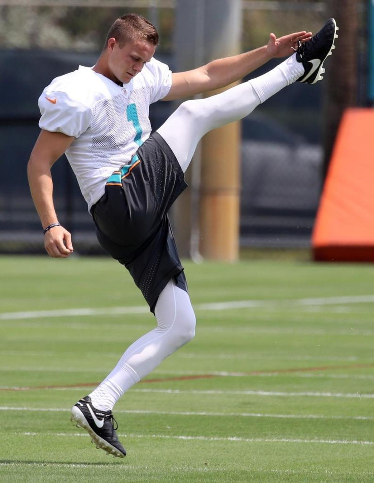 Dolphins kicker Cody Parkey (1) runs through kicking drills at Miami Dolphin football practice on Wed., Sept. 20, 2017.